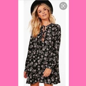 Boohoo floral tie front dress.